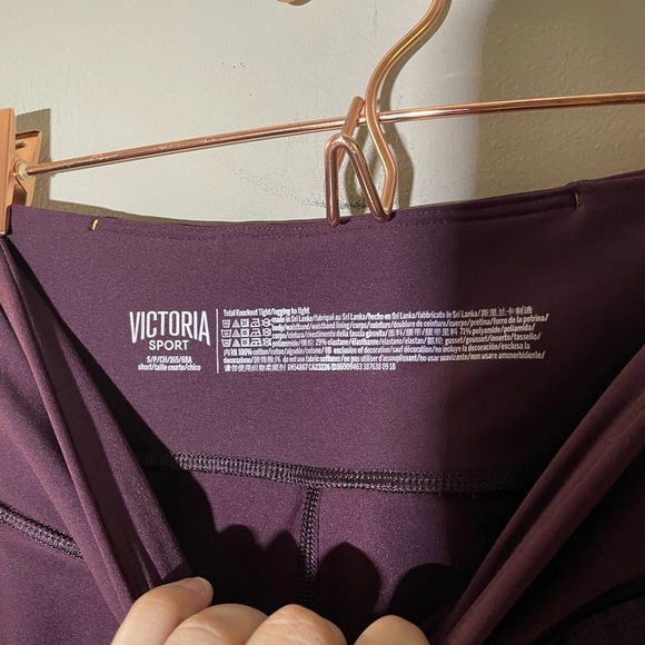 Victoria Secret Sport Purple Athletic Leggings Size S - Picture 4 of 5